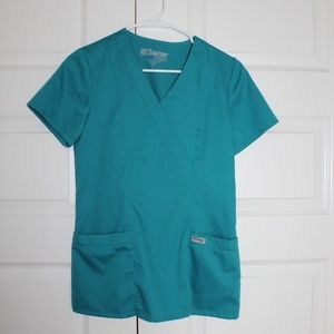 Final price drop 📣2 grey's anatomy scrubs top